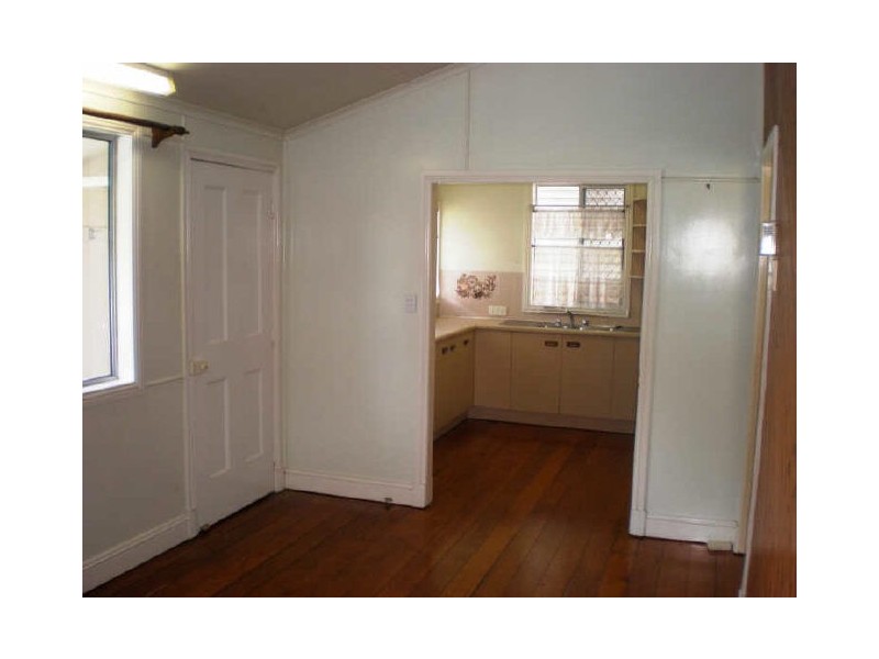 11 Cavell Street, Wandal QLD 4700