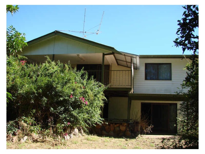 29 Thompson Ave, Mount Morgan QLD 4714