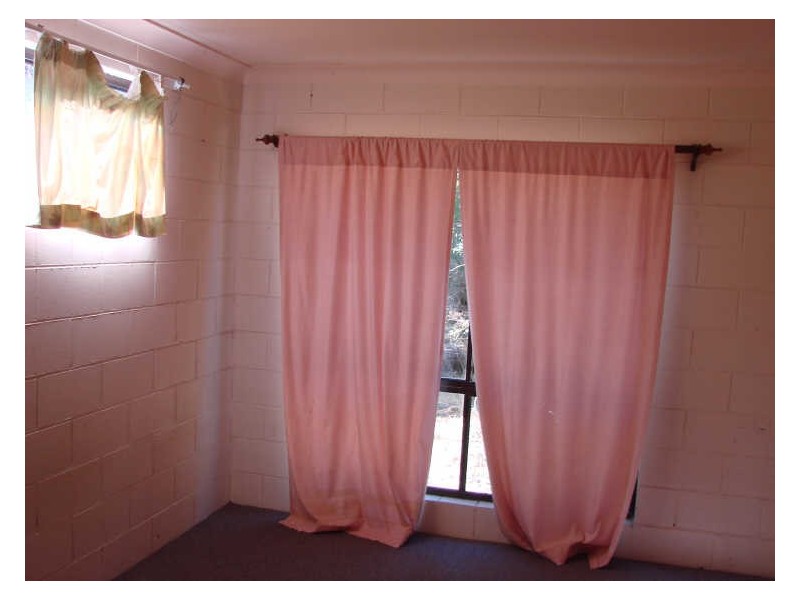 29 Thompson Ave, Mount Morgan QLD 4714