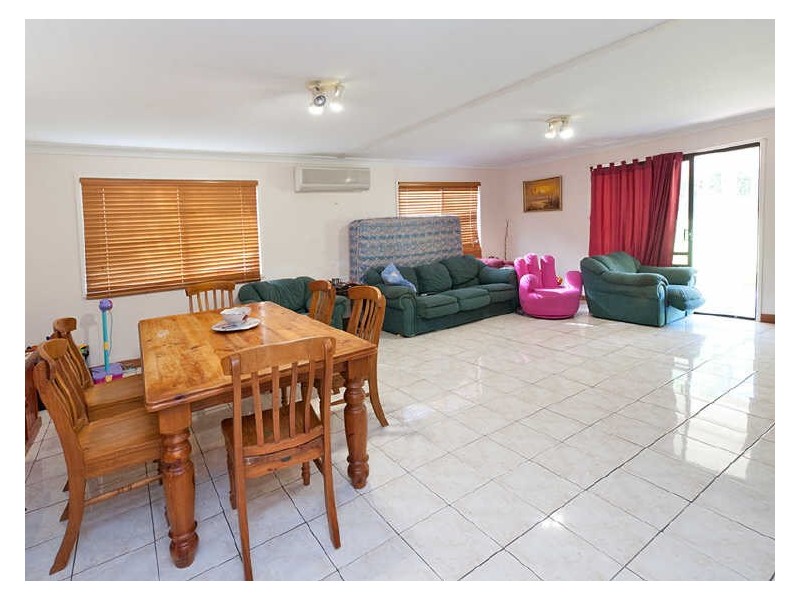 45 Palm Valley Road, Coowonga QLD 4702