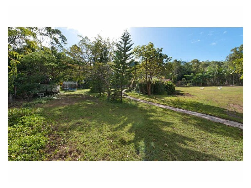 45 Palm Valley Road, Coowonga QLD 4702