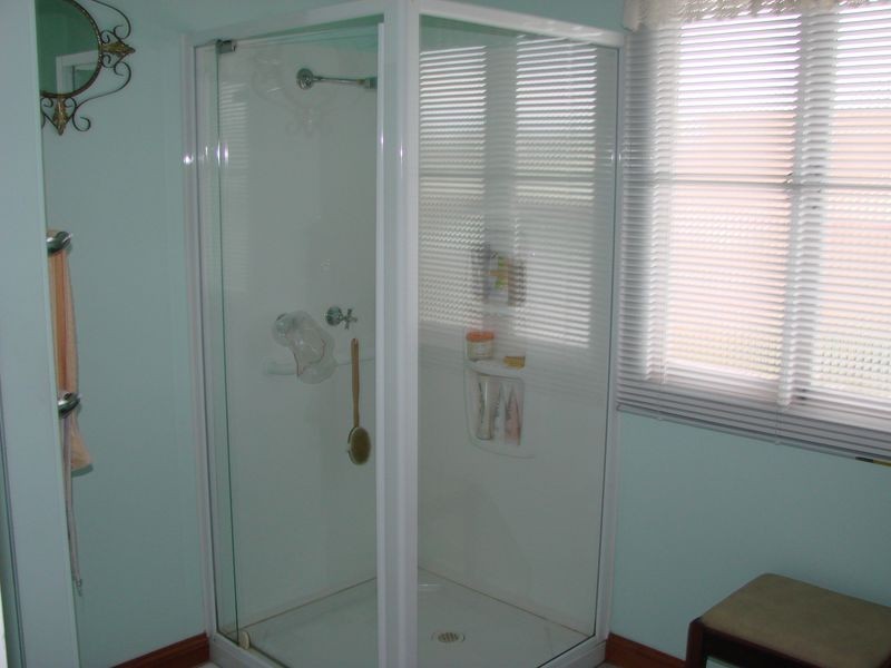 66 Elphinstone Street, Berserker QLD 4701