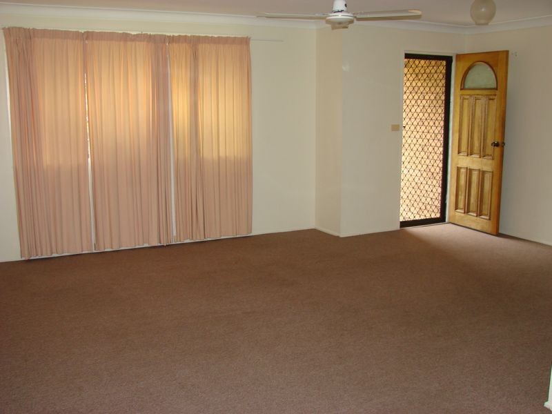 3 Blyth Avenue, Gracemere QLD 4702