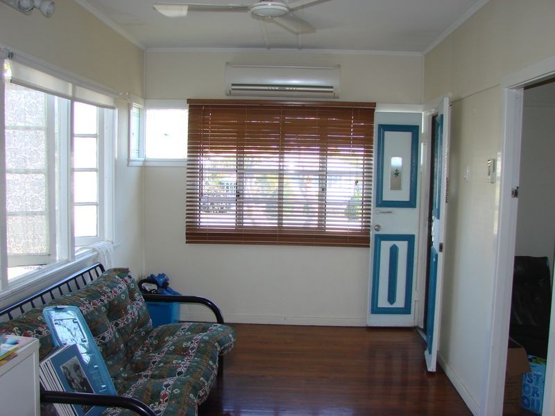 7 Cowap Street, Park Avenue QLD 4701