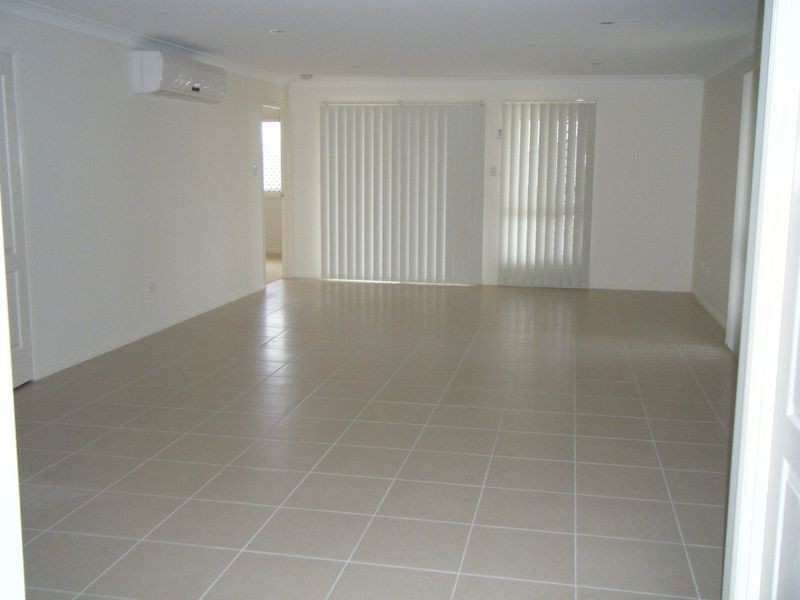 54 Lucas Street, Gracemere QLD 4702