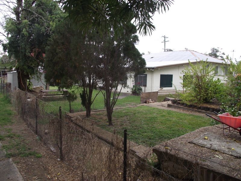21 Queen Elizabeth Drive, Berserker QLD 4701