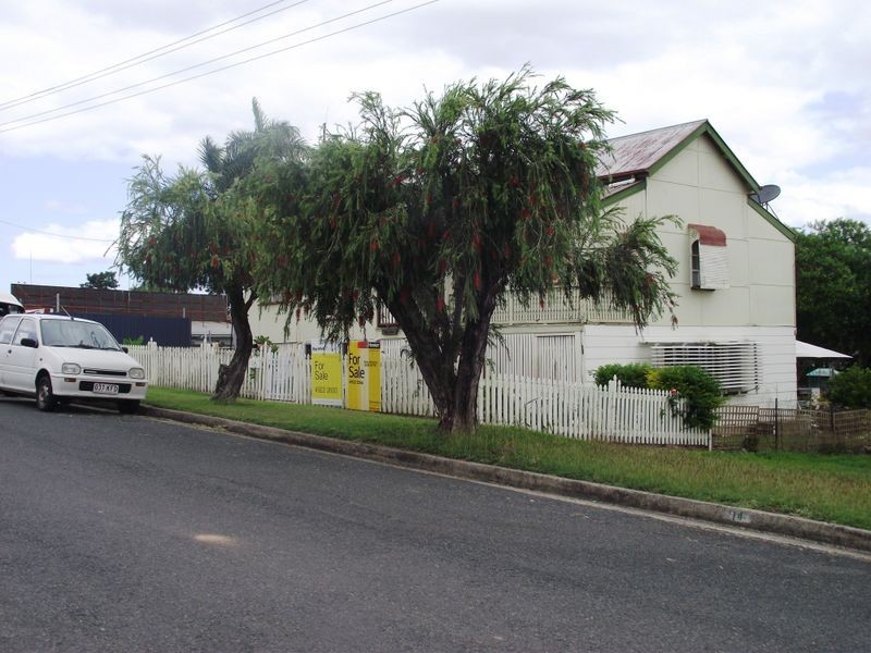 16 Bernard Street, Rockhampton QLD 4700