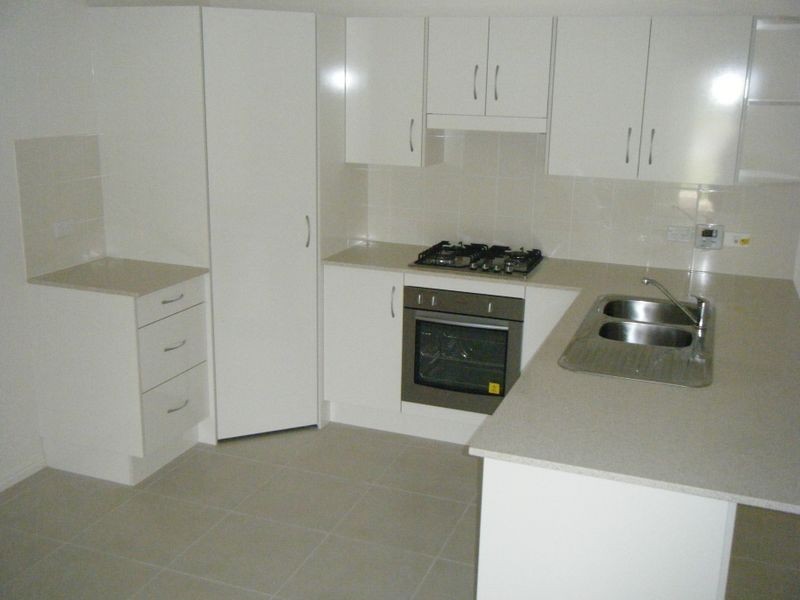 32 Lucas Street, Gracemere QLD 4702