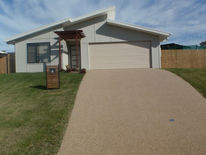7 Angela Court, Gracemere QLD 4702