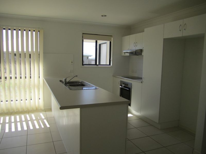 7 Angela Court, Gracemere QLD 4702