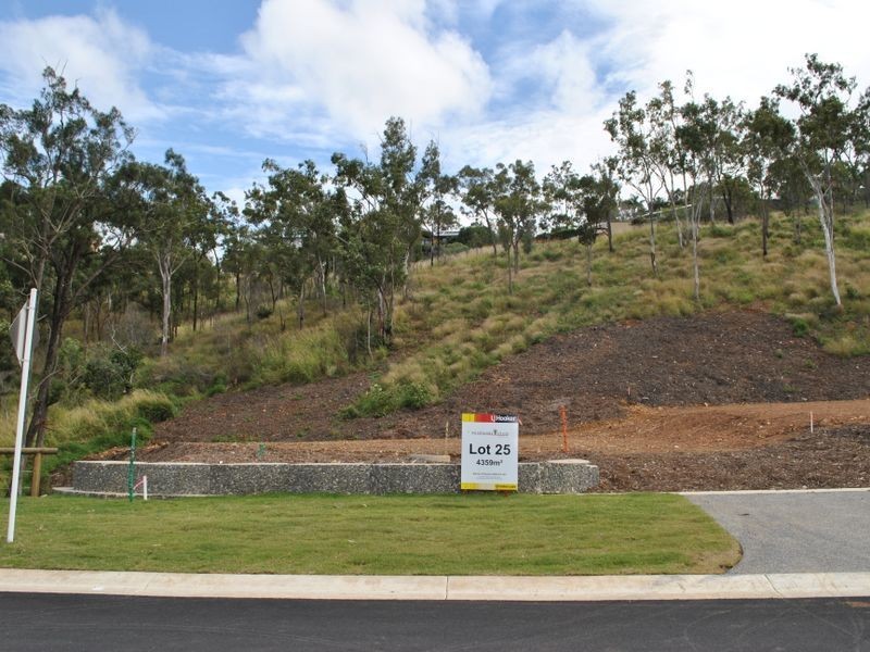 25 Woodland Drive, Frenchville QLD 4701