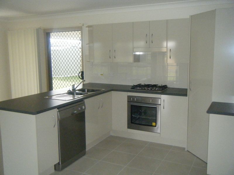 23 Audrey Drive, Gracemere QLD 4702