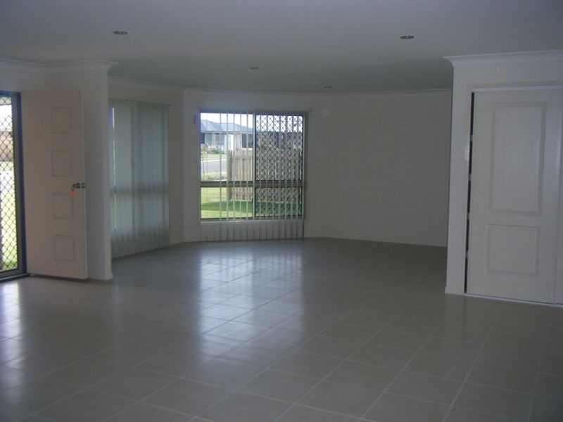 23 Audrey Drive, Gracemere QLD 4702