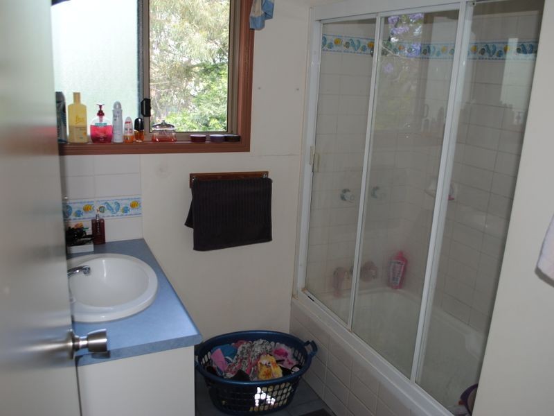 13 Cowan Street, Gracemere QLD 4702