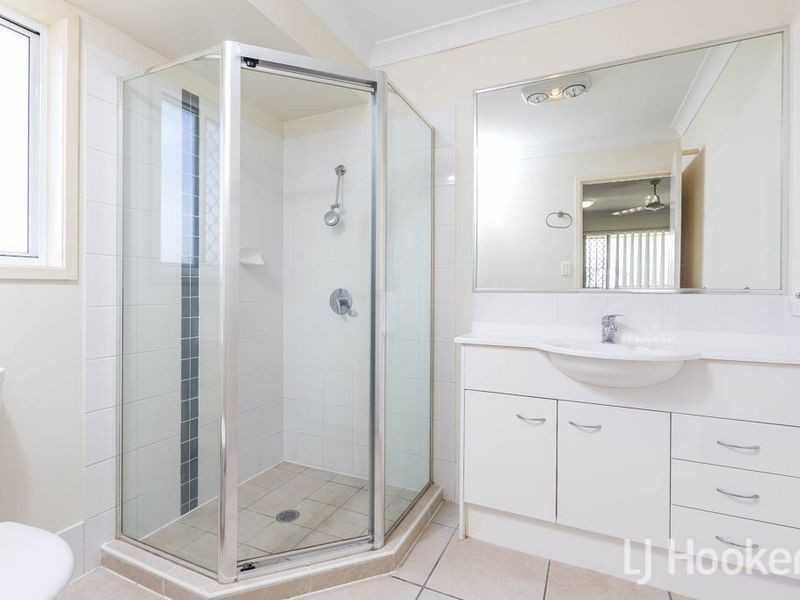 23 Doongarra Crescent, Gracemere QLD 4702