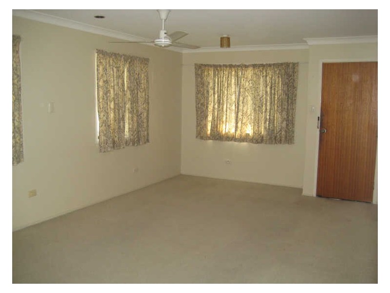 1/300 Duthie Avenue, Frenchville QLD 4701