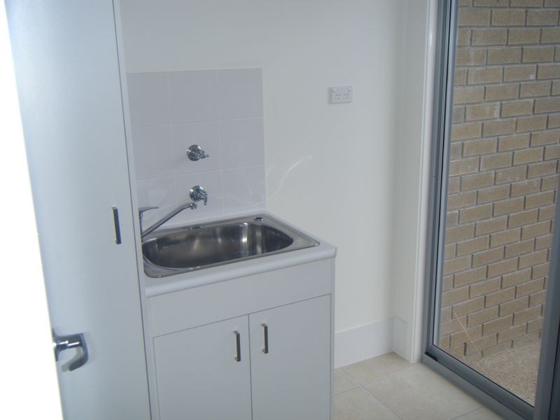 16 Chatterton Boulevard, Gracemere QLD 4702