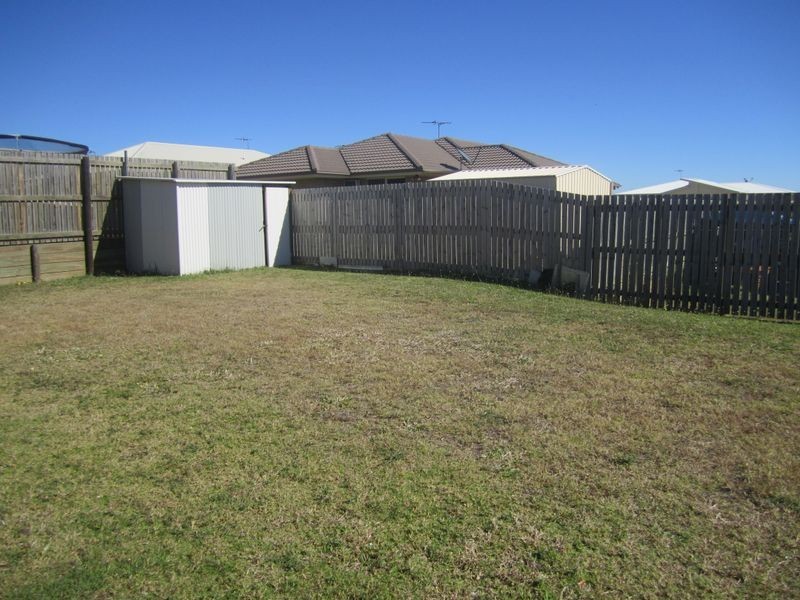 16 Chatterton Boulevard, Gracemere QLD 4702