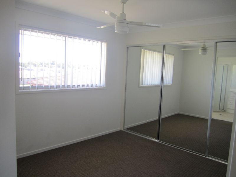 16 Chatterton Boulevard, Gracemere QLD 4702