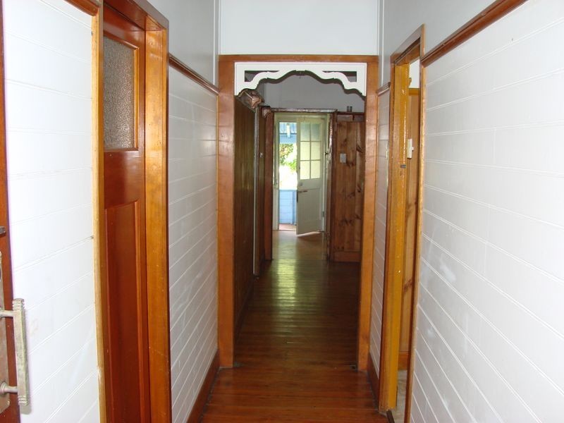 108 West St, Allenstown QLD 4700