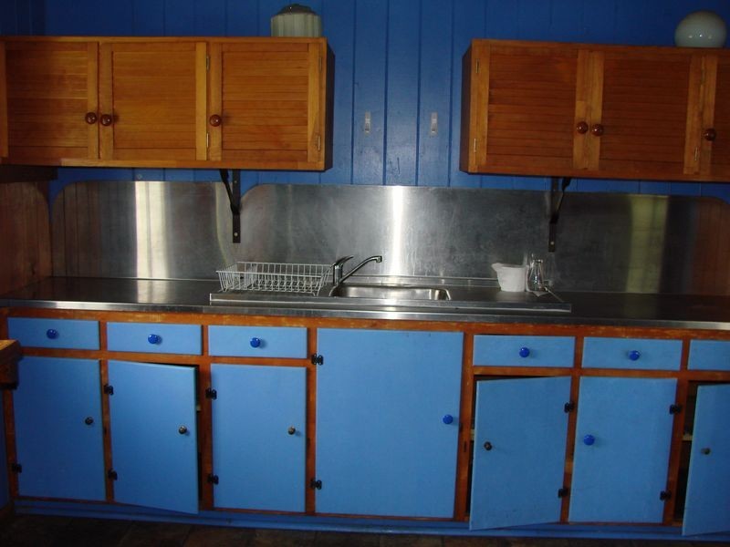 108 West St, Allenstown QLD 4700