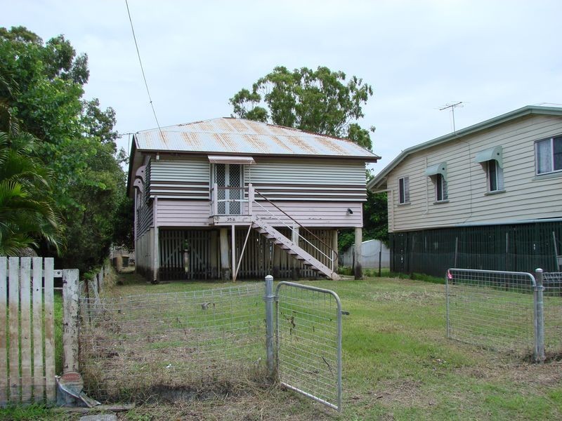 356 East St, Depot Hill QLD 4700