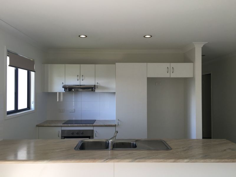 11 Viney Street, Gracemere QLD 4702