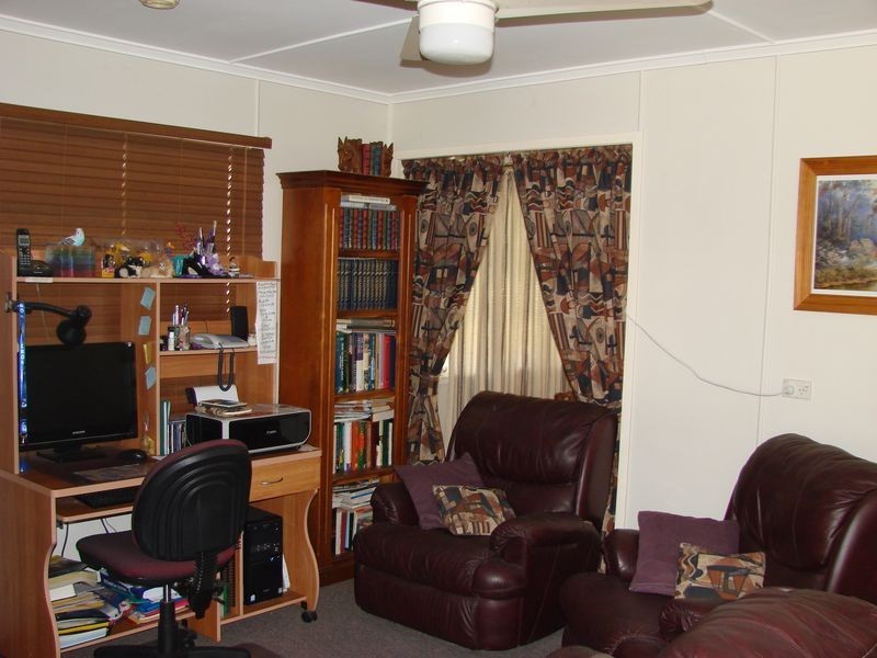 96 Edward Street, Berserker QLD 4701