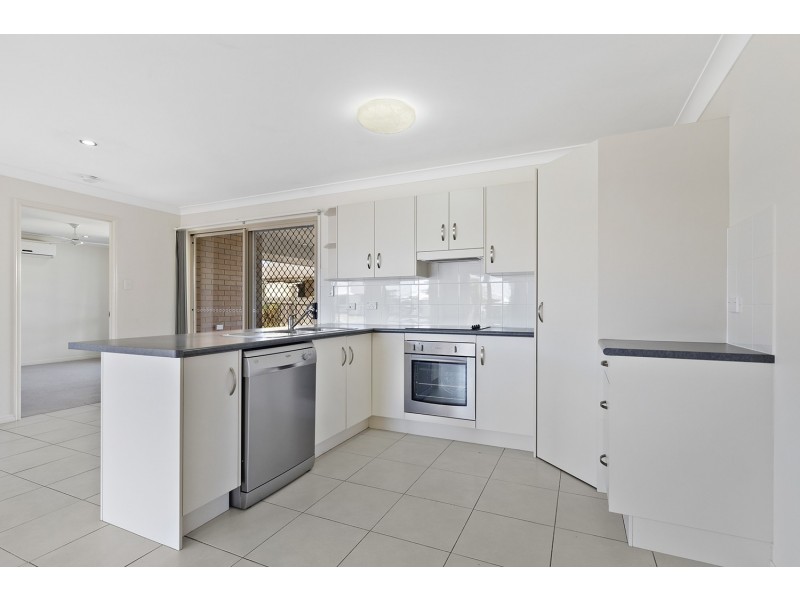 17 Emery Street, Gracemere QLD 4702