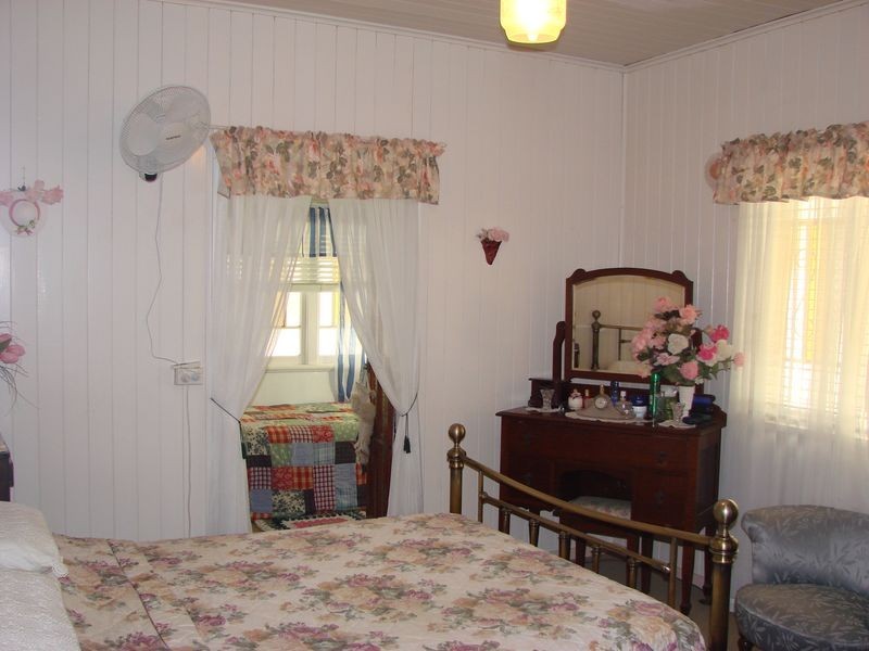 296 Pine Street, Berserker QLD 4701