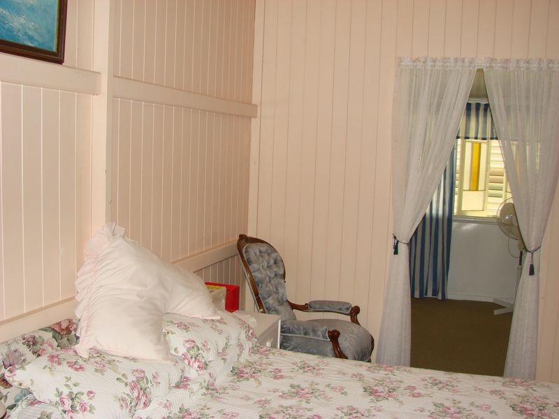 296 Pine Street, Berserker QLD 4701