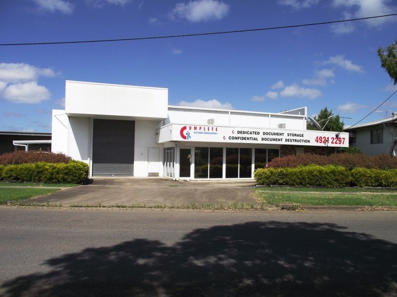 15 Quinn Street, Kawana QLD 4701