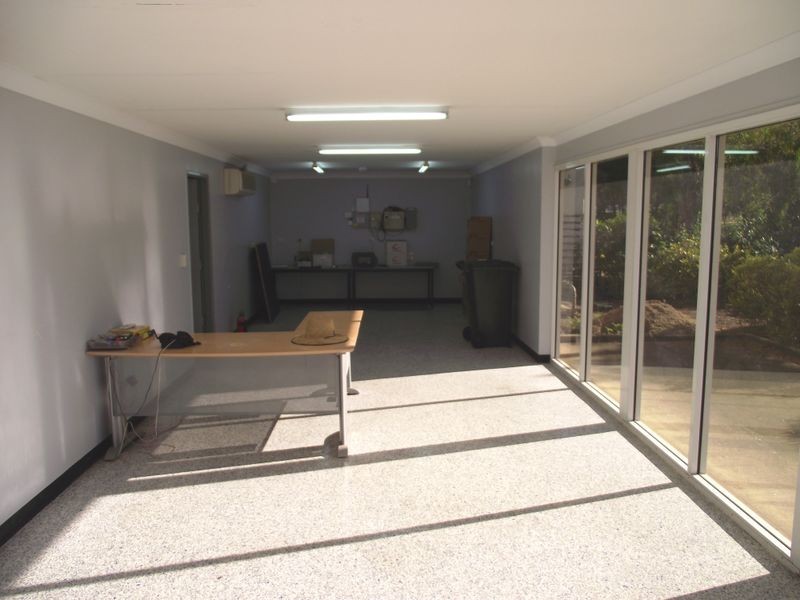 15 Quinn Street, Kawana QLD 4701