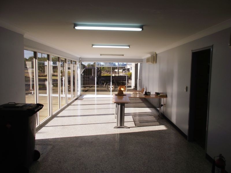 15 Quinn Street, Kawana QLD 4701