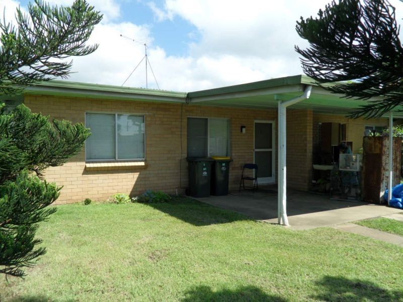 41 Medcraf Street, Park Avenue QLD 4701