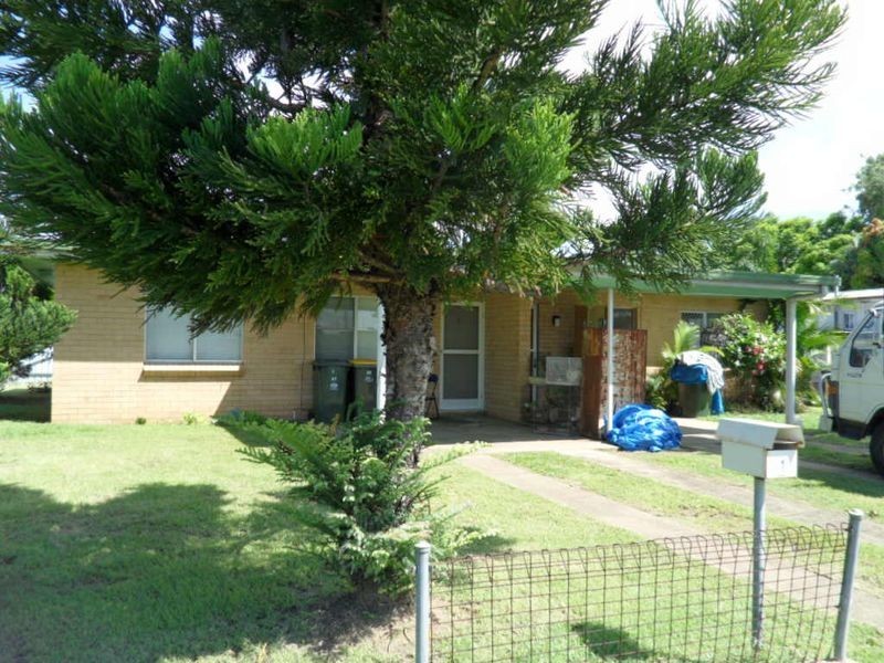 41 Medcraf Street, Park Avenue QLD 4701