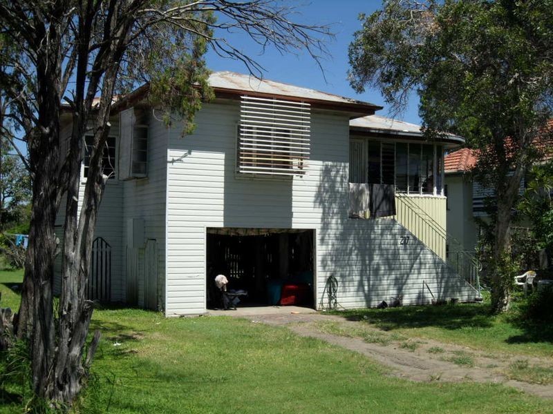 217 Victoria  Place, Berserker QLD 4701