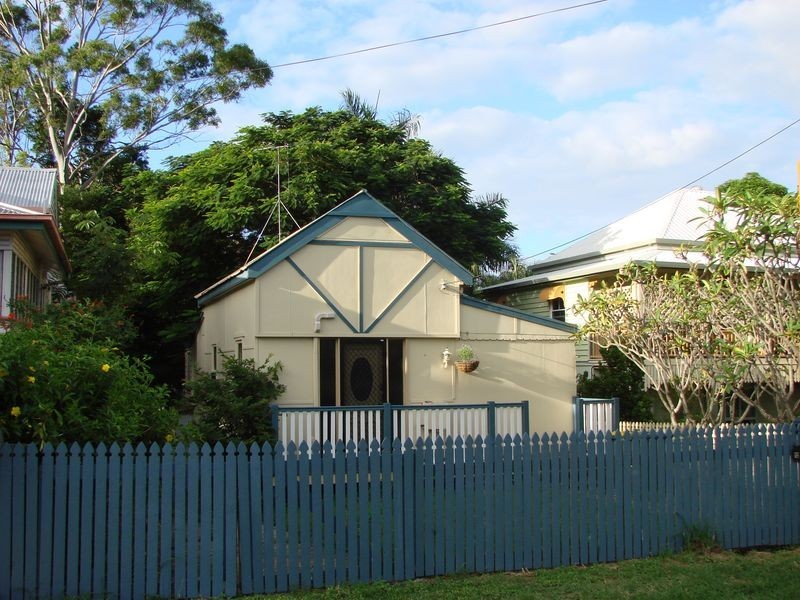 12 Rundle Street, Wandal QLD 4700