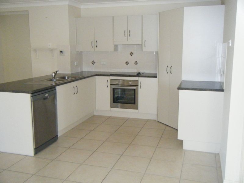 29 Joseph Street, Gracemere QLD 4702