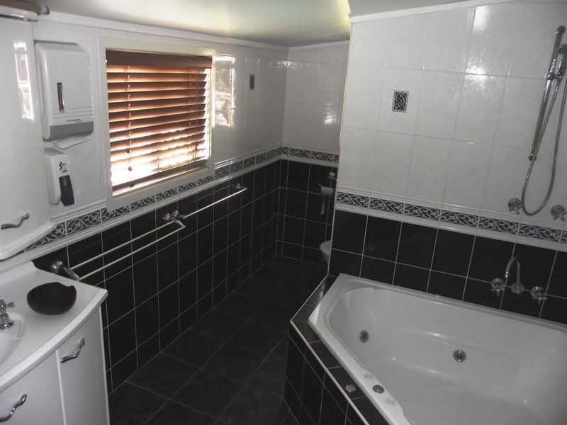 116 Elphinstone Street, Rockhampton QLD 4700