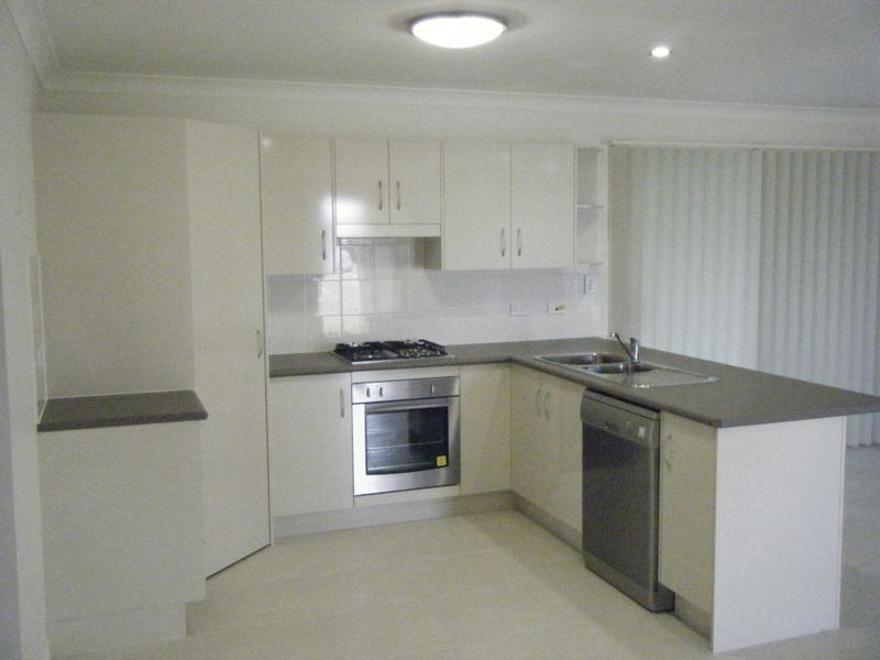 10 Kate Street, Gracemere QLD 4702