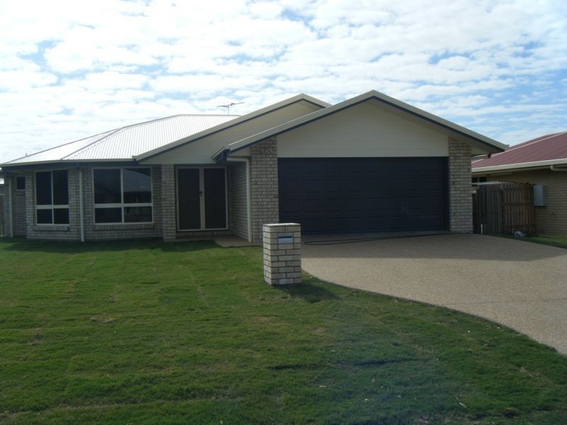 42 Riley Drive, Gracemere QLD 4702