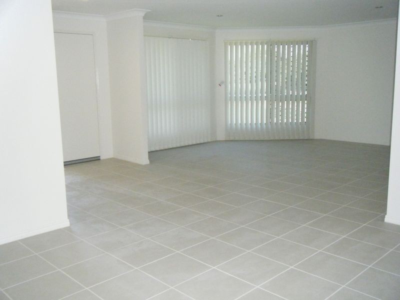 20 Emery Street, Gracemere QLD 4702