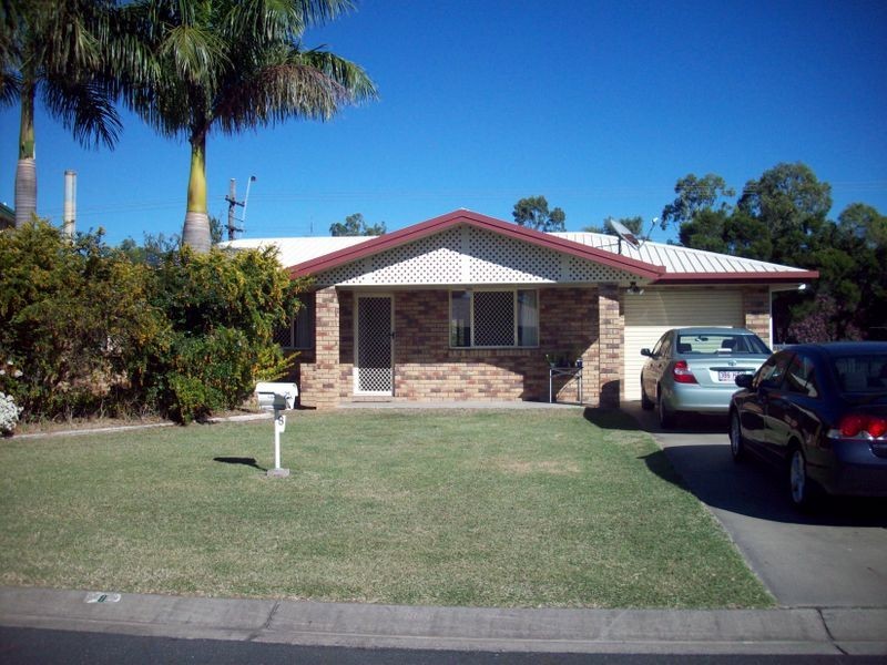 8 Bean Avenue, Parkhurst QLD 4702