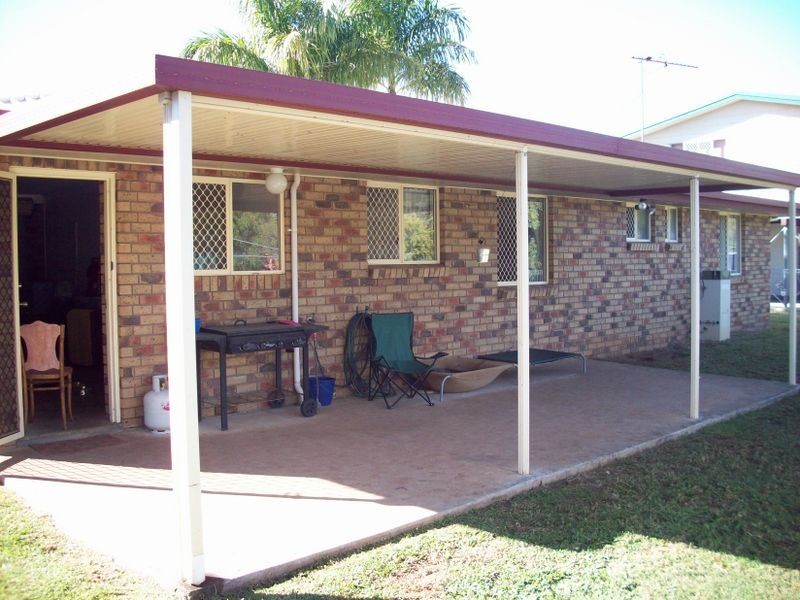 8 Bean Avenue, Parkhurst QLD 4702