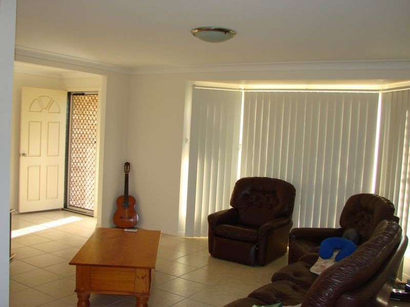 33 Joseph Street, Gracemere QLD 4702