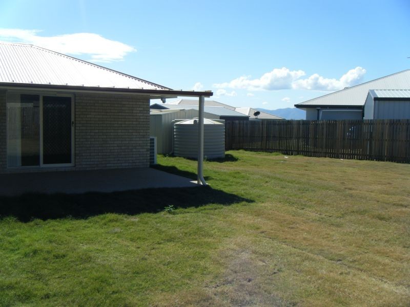 25 Kerrie Meares Crescent, Gracemere QLD 4702