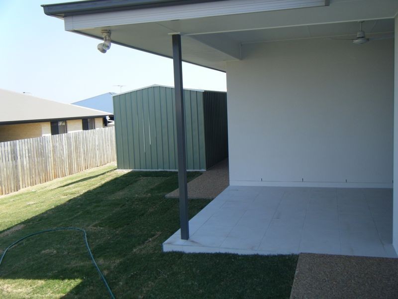 34 Lucas Street, Gracemere QLD 4702