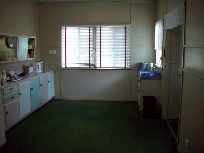 20 Hollingsworth St, Kawana QLD 4701