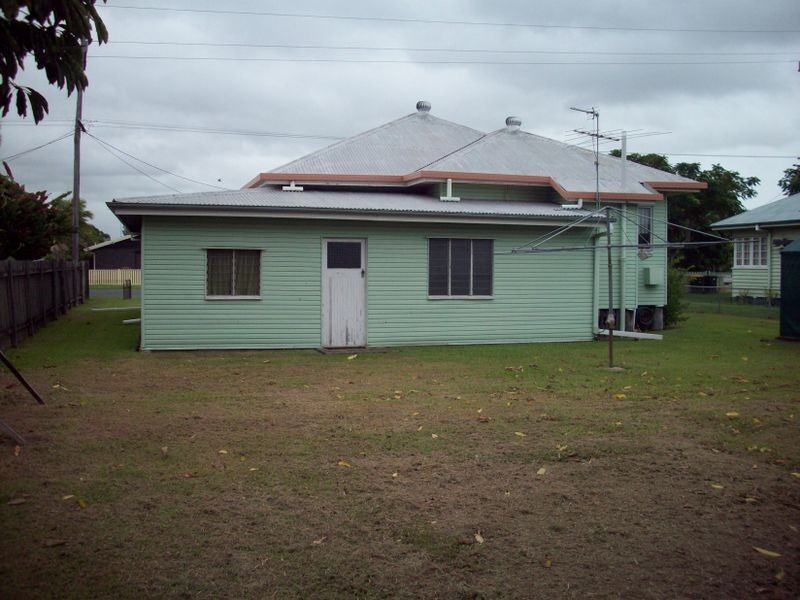 20 Hollingsworth St, Kawana QLD 4701